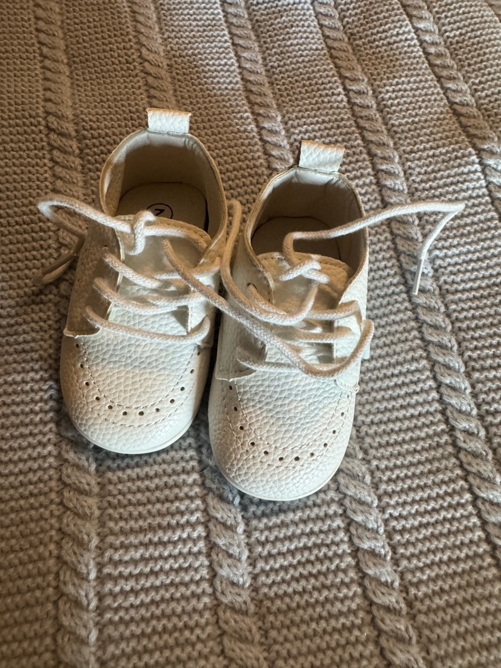 NWOT Baby White Lace-Up Dress Shoes